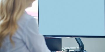 Guía Completa para Configurar Videoconferencias con Software Libre - Cover Image